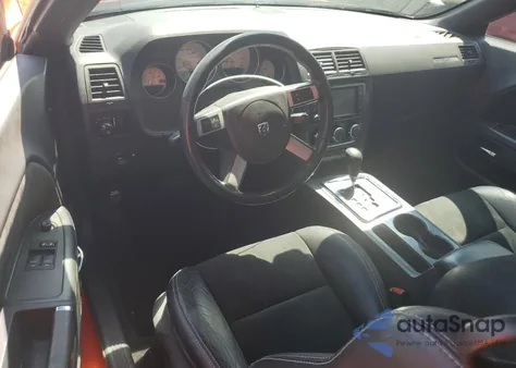 2009 Dodge Challenger Srt-8 z USA, uszkodzony, nr VIN 2B3LJ74W99H543472